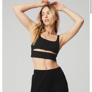 Alo yoga slit bra black small